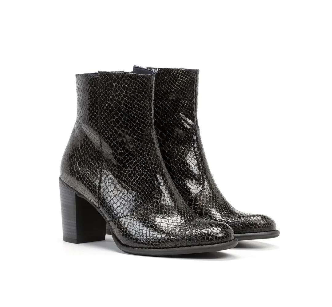 ALEXA D8369 Botín Negro