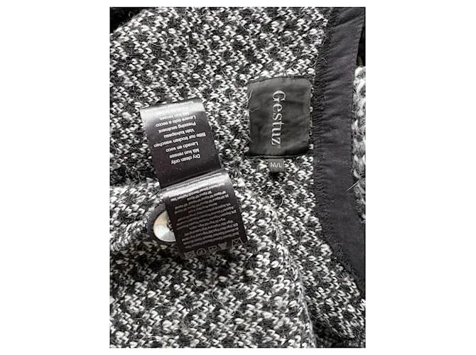 Gestuz Prendas de punto Negro Blanco Gris 