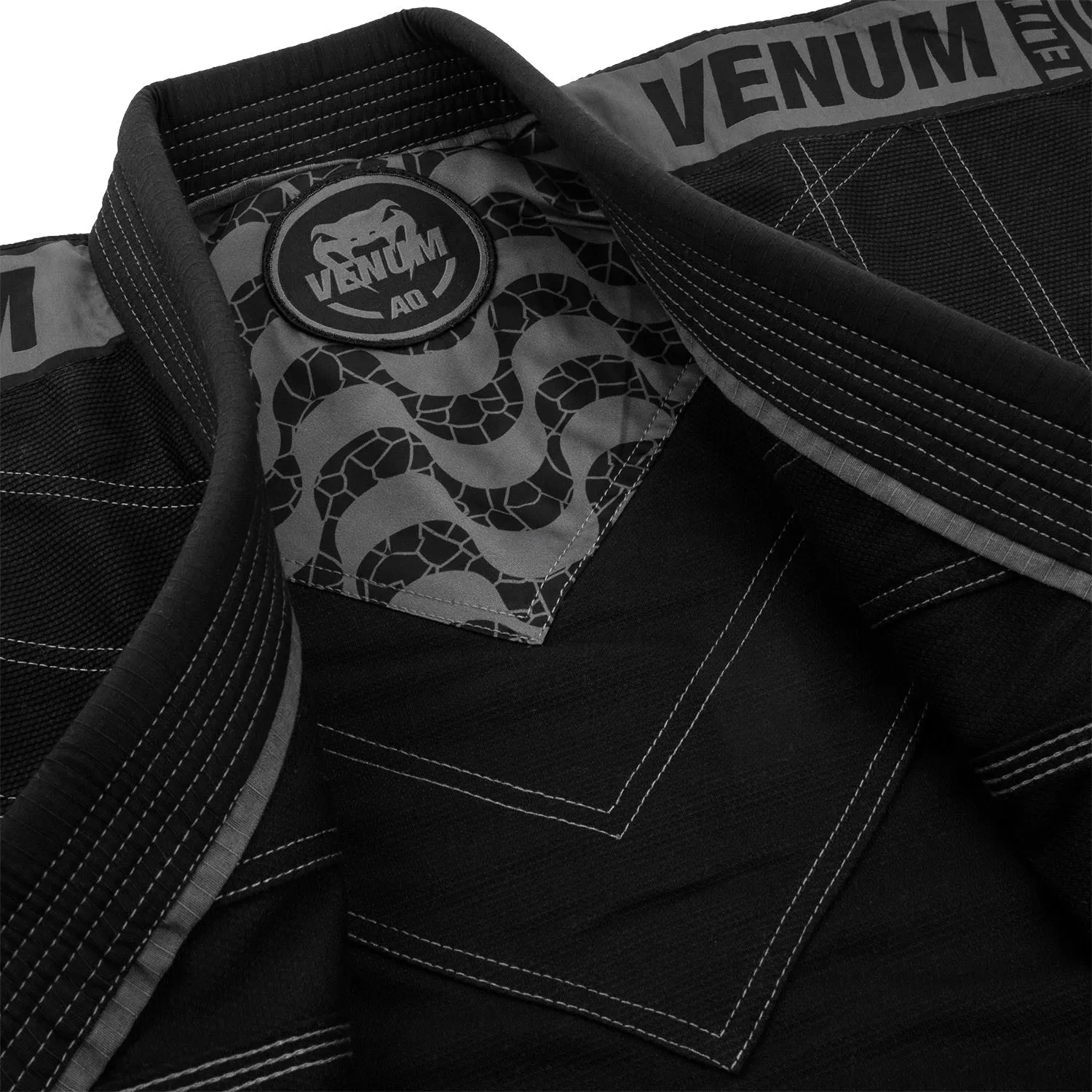 Kimono de BJJ Venum Elite Light 2.0 - Negro/Negro