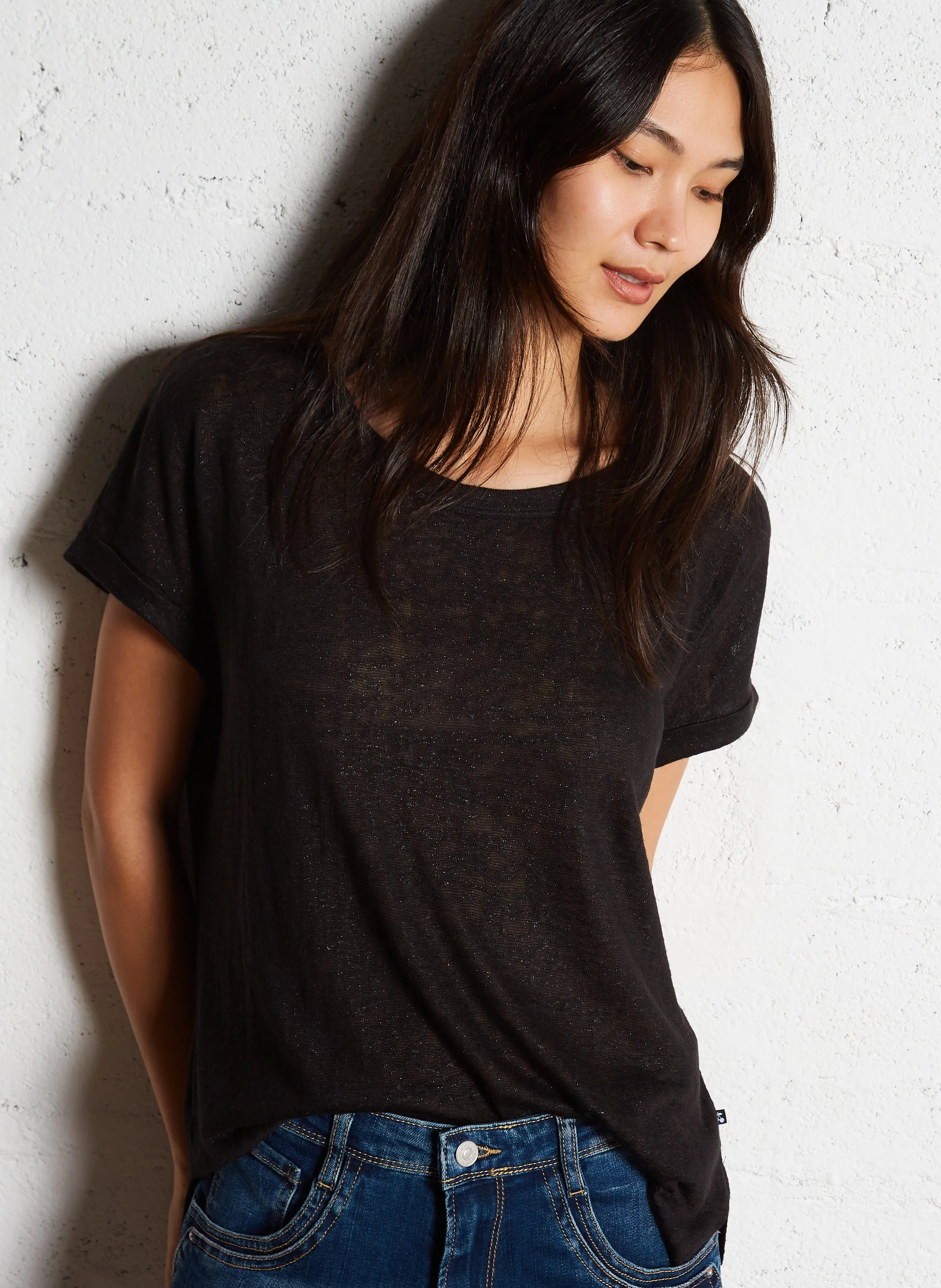 LE TEMPS DES CERISES PATRUL - Camiseta con cuello redondo en negro