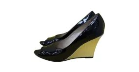 Russell & Bromley Peeptoes Patente Con Cuña De Plata Negro 