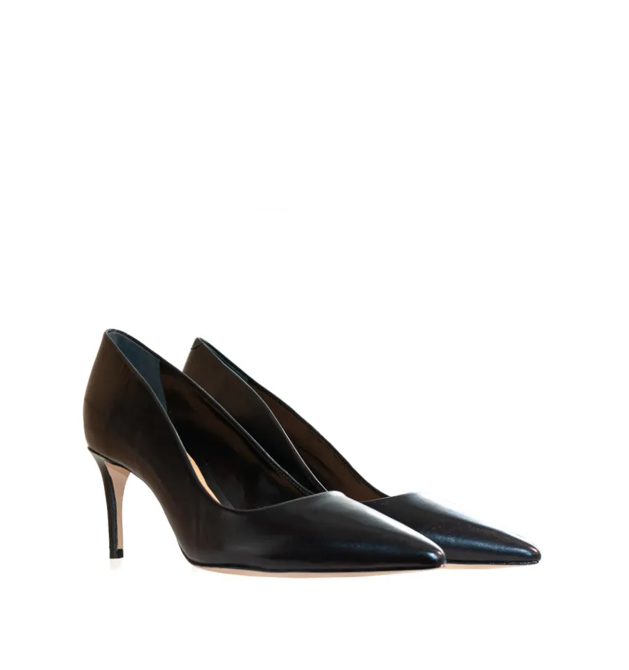 Stiletto medio en  piel negro