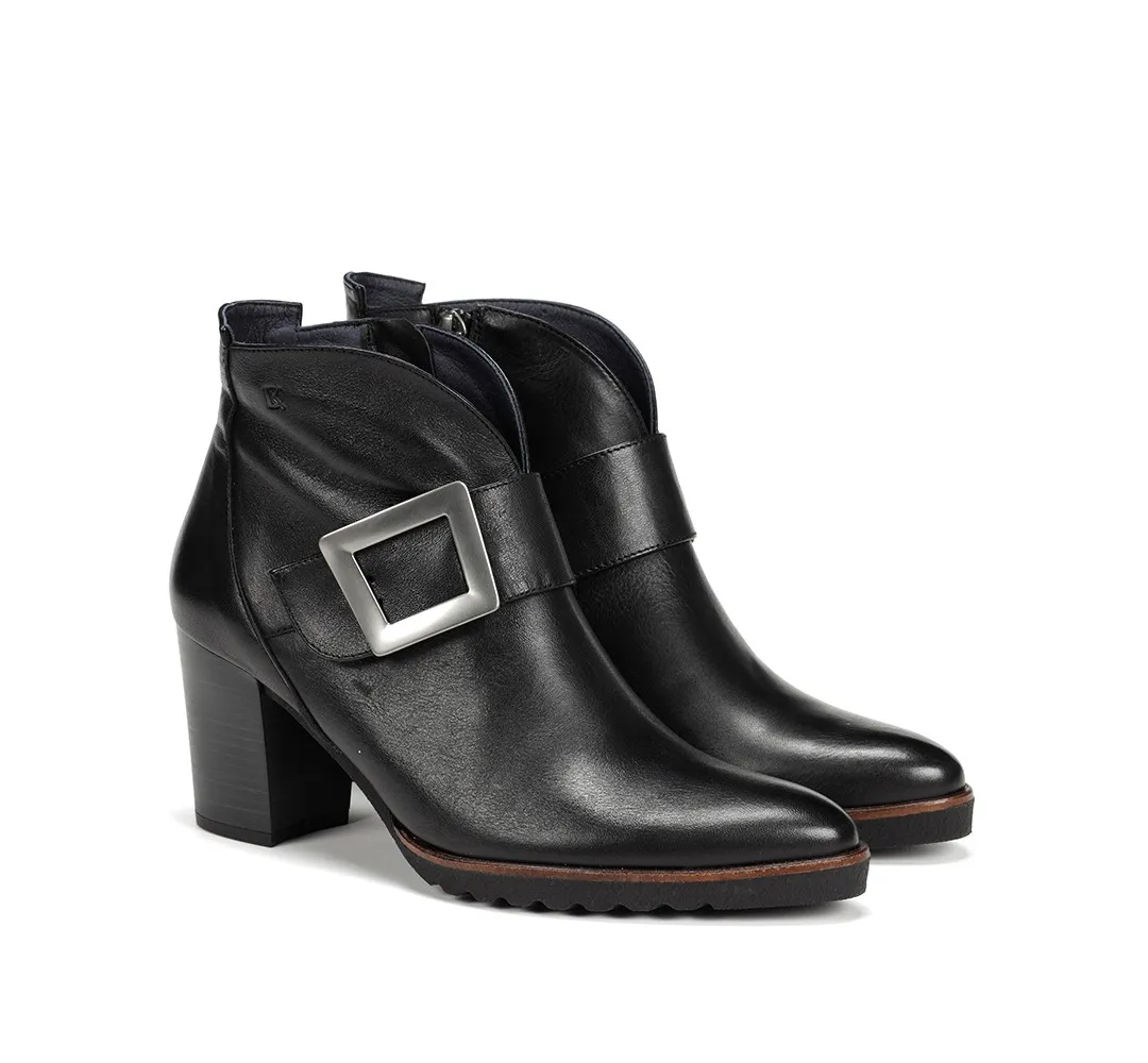 THAIS D8892 Botín Negro